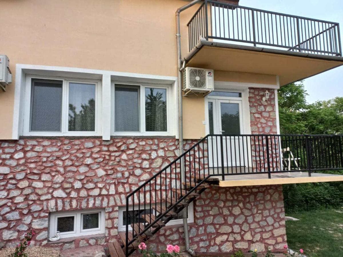 Gecse-Villa Sárospatak Buitenkant foto